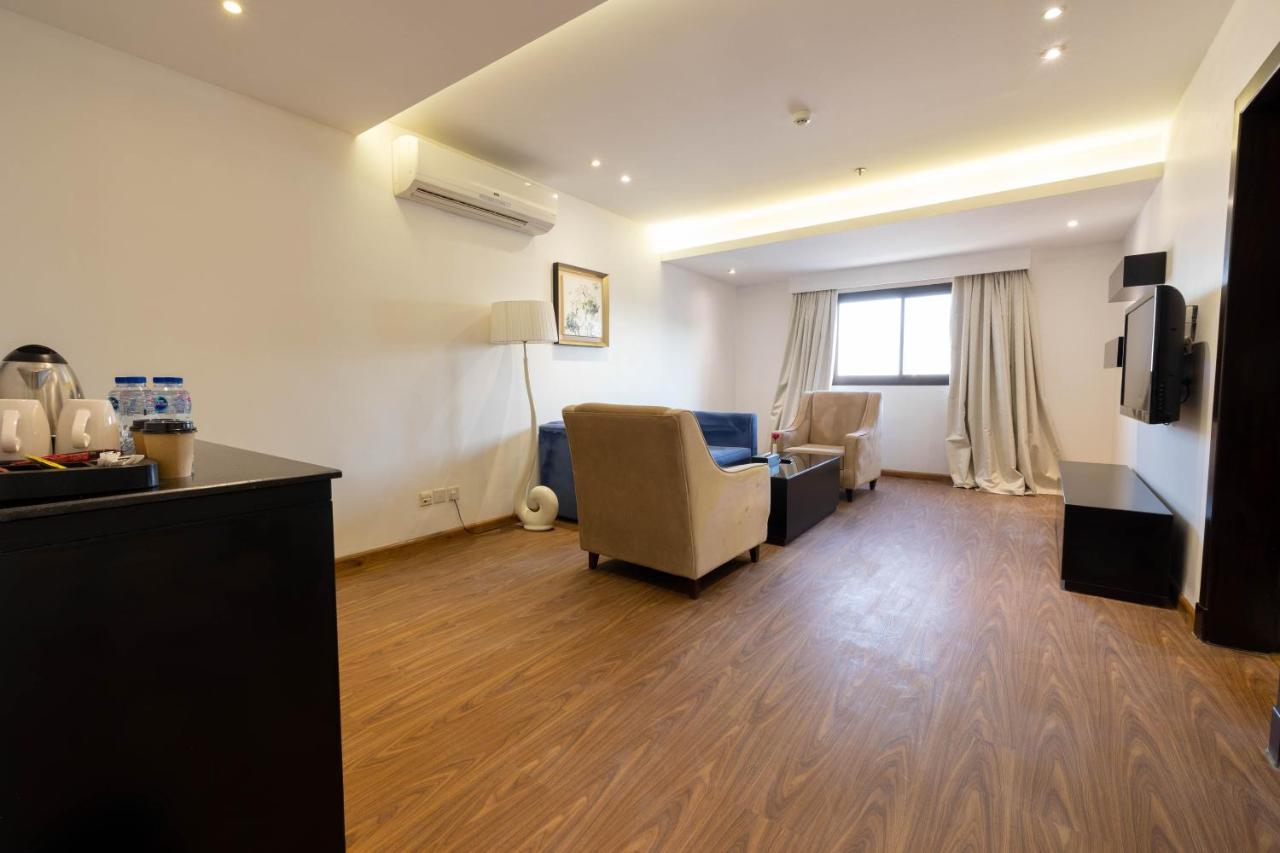 Mira Business Hotel Ριάντ Εξωτερικό φωτογραφία